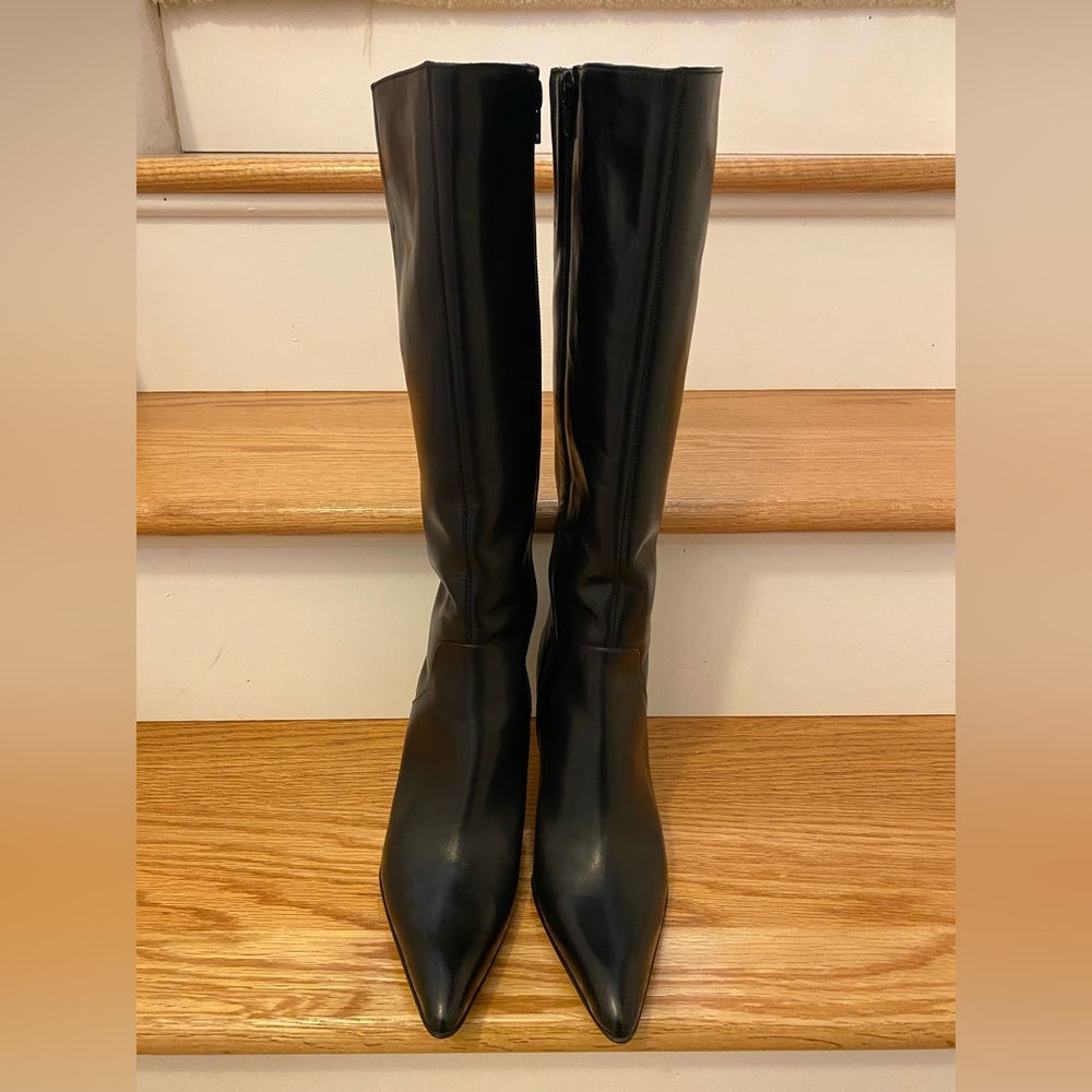Via Spiga boots, made in Italy, size 7.5M, black leather. Heel 3.5 in; Cir 14in